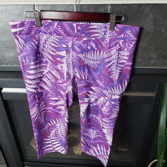 NWT North Face Fern Print Motus Purple Capri XL - Picture 2 of 10